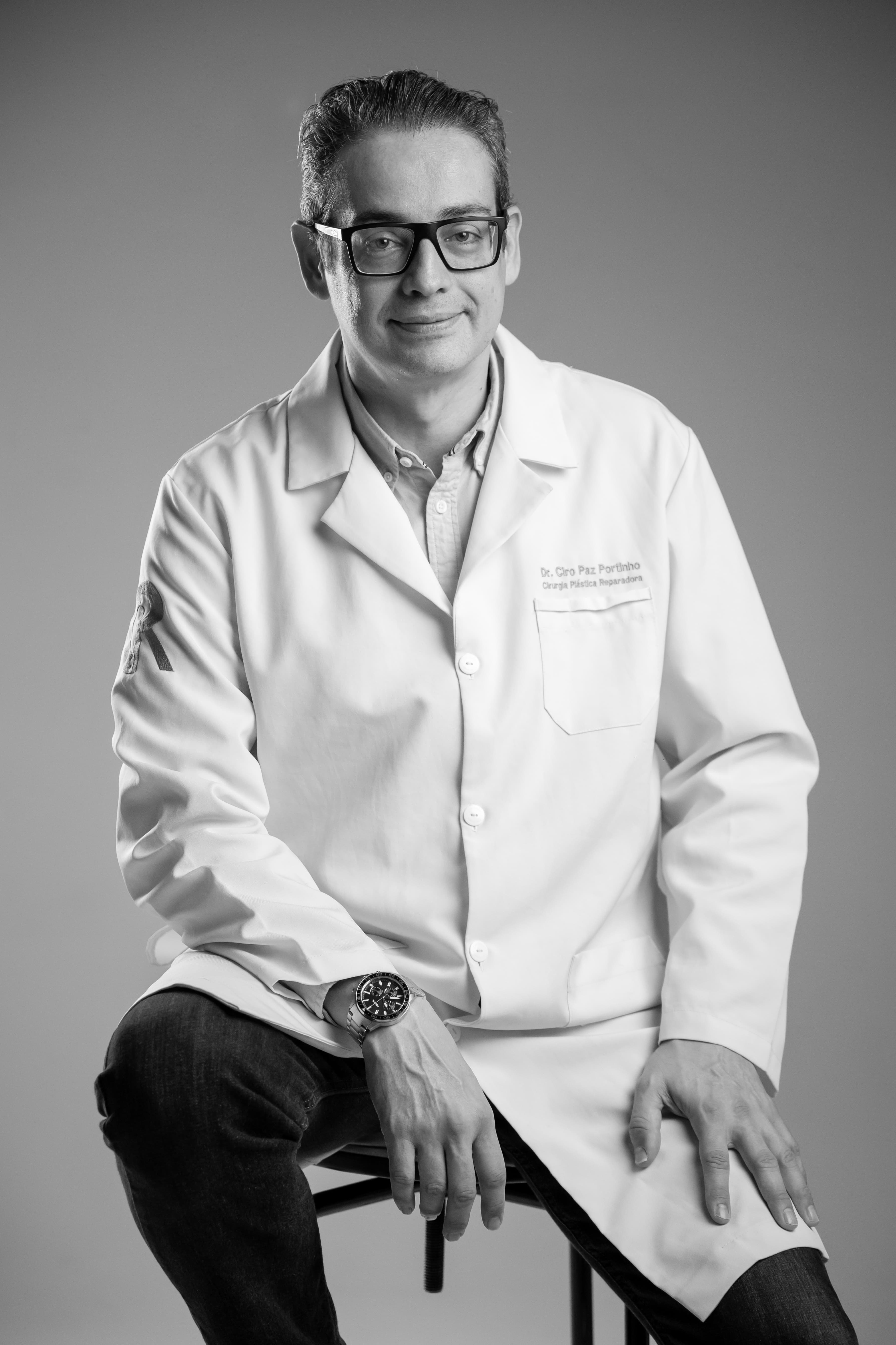 Dr. Ciro Paz Portinho, cirurgião plástico reparador
